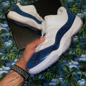 Jordan 11 lows, snakeskin